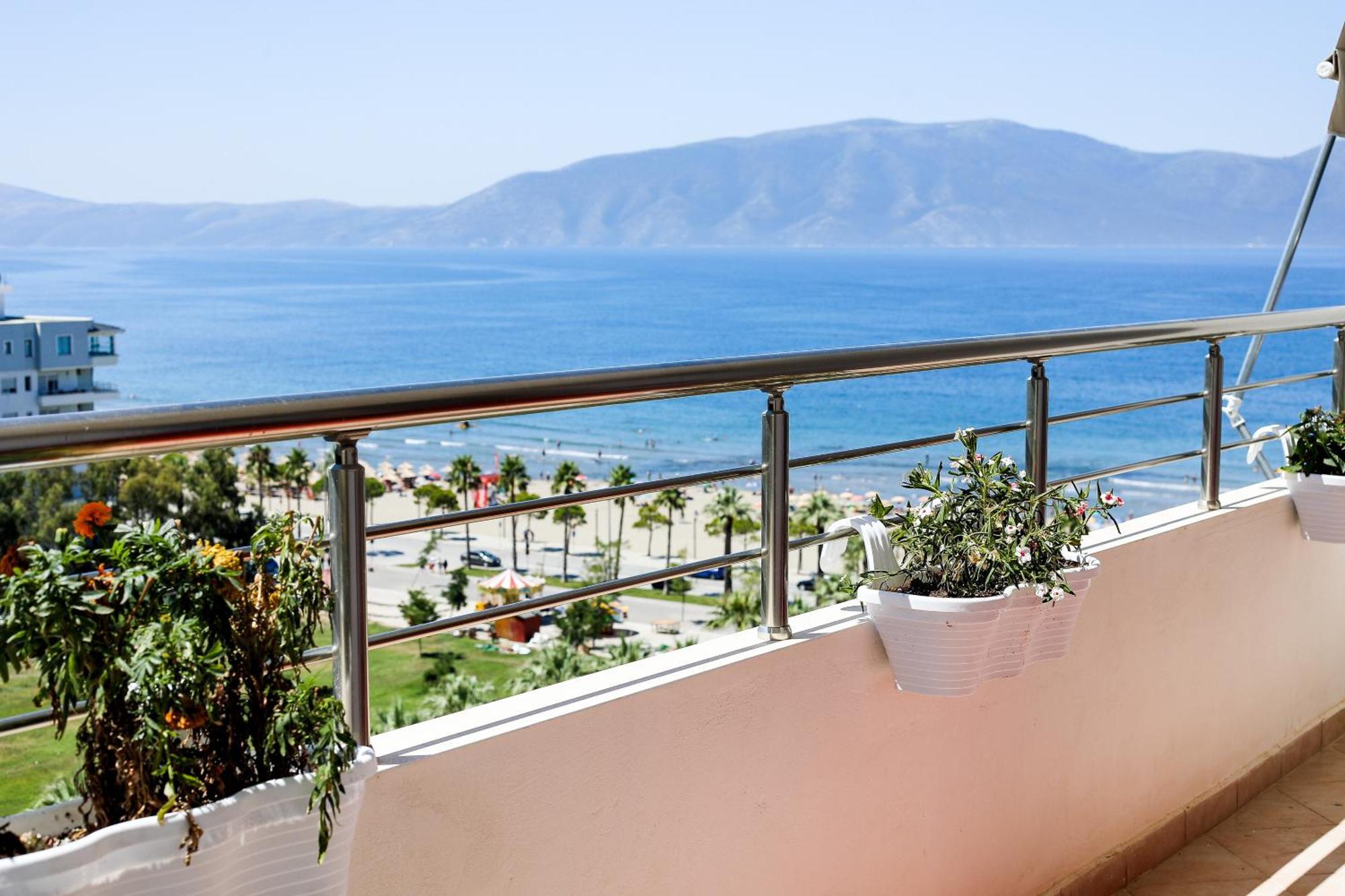 Sea Gem Apartment Vlore Exterior photo